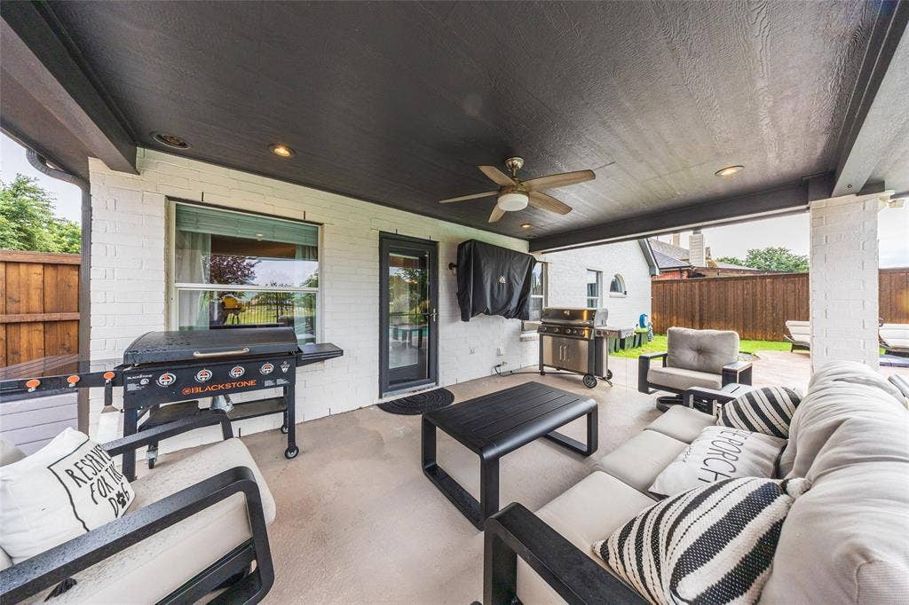 11038 Mansfield Drive, Frisco, TX 75035 11038 Mansfield Drive, Frisco, TX 75035