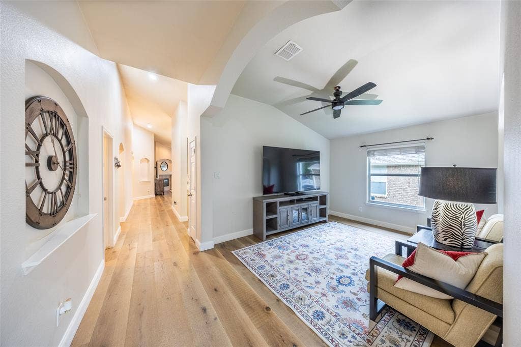 11038 Mansfield Drive, Frisco, TX 75035 11038 Mansfield Drive, Frisco, TX 75035