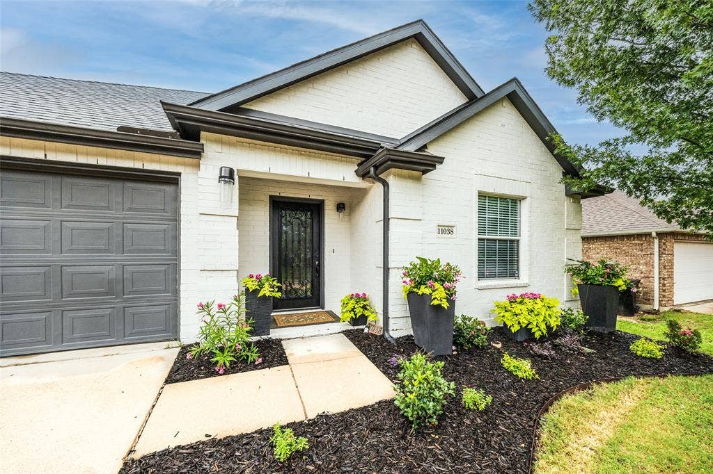 11038 Mansfield Drive, Frisco, TX 75035 11038 Mansfield Drive, Frisco, TX 75035