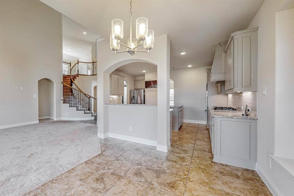 422 Crestview Drive, Midlothian, TX 76065