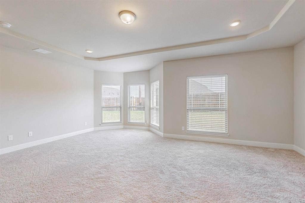 422 Crestview Drive, Midlothian, TX 76065
