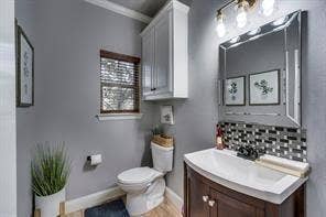 3220 Baylor Boulevard, Midlothian, TX 76065