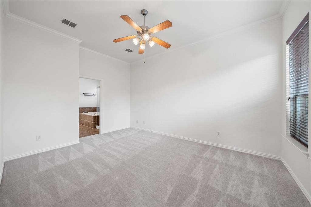 325 Kirby Drive, Argyle, TX 76226
