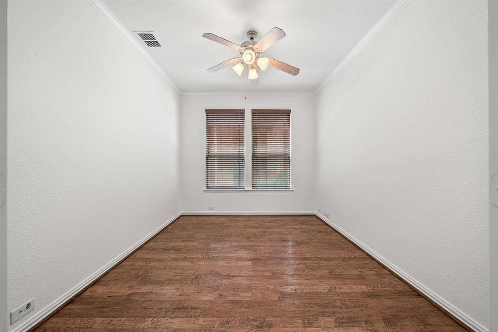 325 Kirby Drive, Argyle, TX 76226