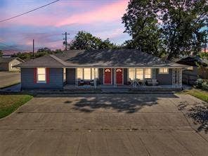 Property photo for 201 S Jones Street, Granbury, TX