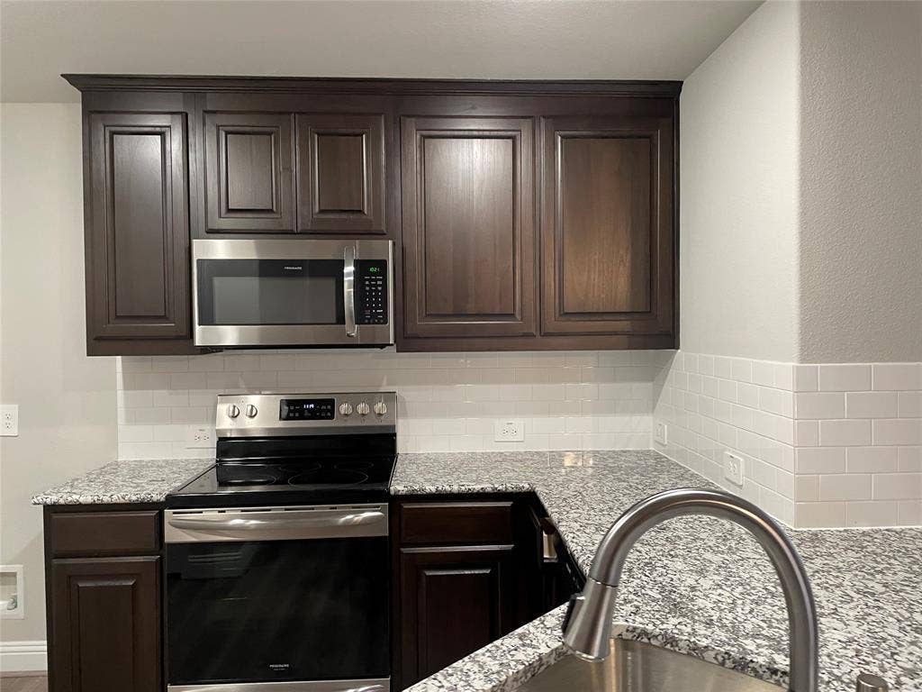 6816 Topaz Drive, Greenville, TX 75402 6816 Topaz Drive, Greenville, TX 75402