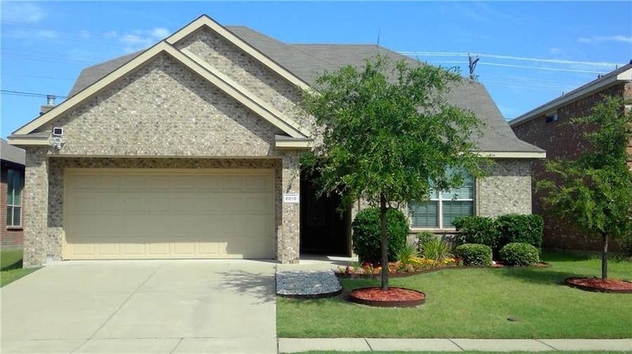 Property photo for 2010 Dripping Springs Drive, Forney, TX