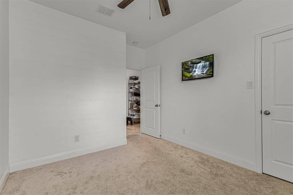 1831 Morning Mist Way, Wylie, TX 75098 Guest bedroom on first floor