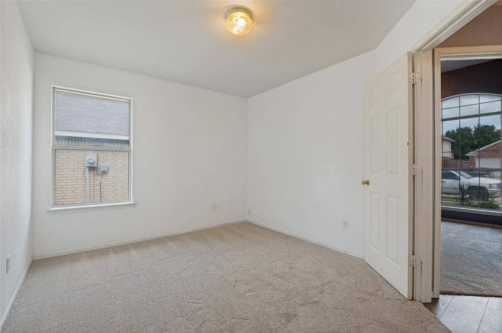 902 Cutting Horse Drive, Mansfield, TX 76063 902 Cutting Horse Drive, Mansfield, TX 76063