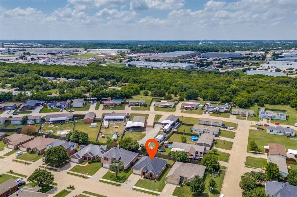 902 Cutting Horse Drive, Mansfield, TX 76063 902 Cutting Horse Drive, Mansfield, TX 76063