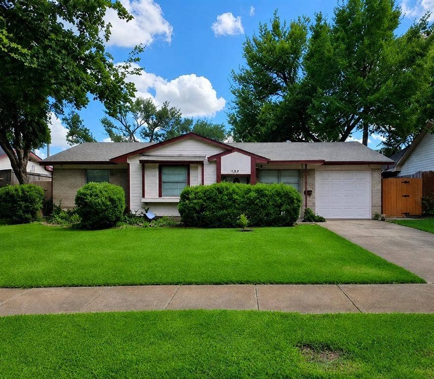 Property photo for 702 Milky Way, Garland, TX