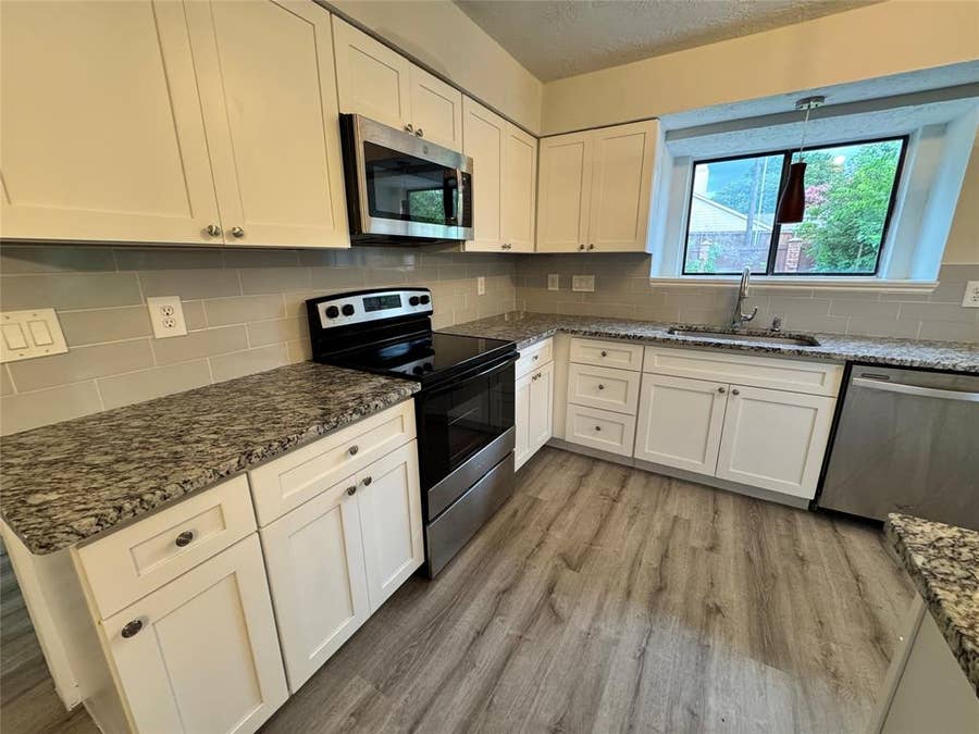 Property photo for 1421 Glyndon Drive, Plano, TX