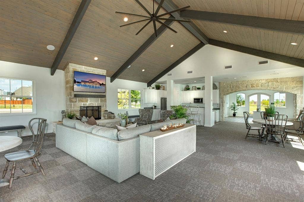 2612 Brazos Drive, Mansfield, TX 76063 Amenity Center