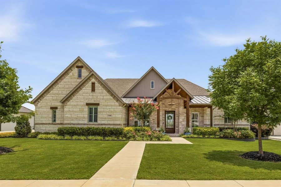 Property photo for 130 Sawgrass Drive, Heath, TX