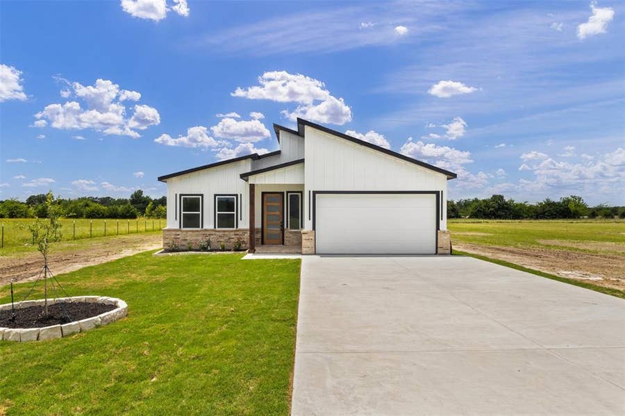 Property photo for 5522 COUNTY ROAD 3521, Quinlan, TX