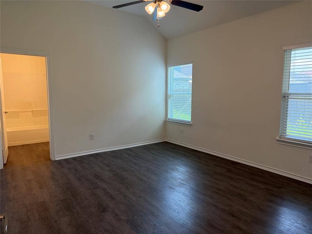 2237 Diamond Drive, Grand Prairie, TX 75051 2237 Diamond Drive, Grand Prairie, TX 75051