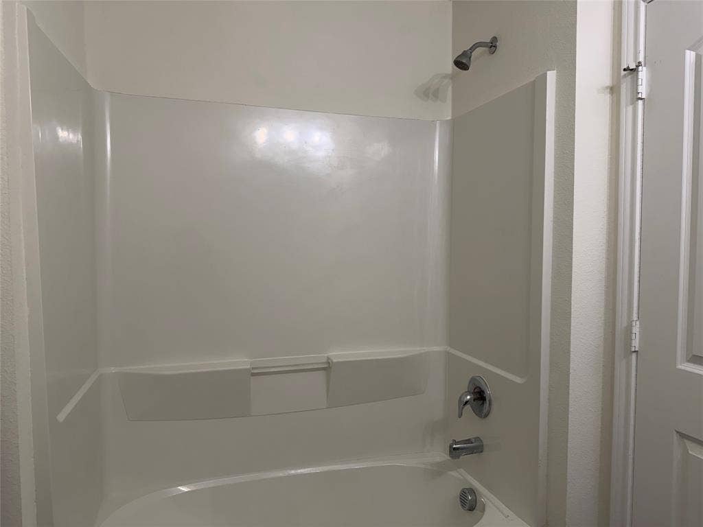 2237 Diamond Drive, Grand Prairie, TX 75051 2237 Diamond Drive, Grand Prairie, TX 75051