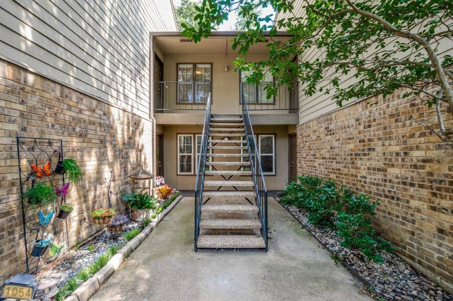 Property photo for 5300 Keller Springs Road, #2054, Dallas, TX