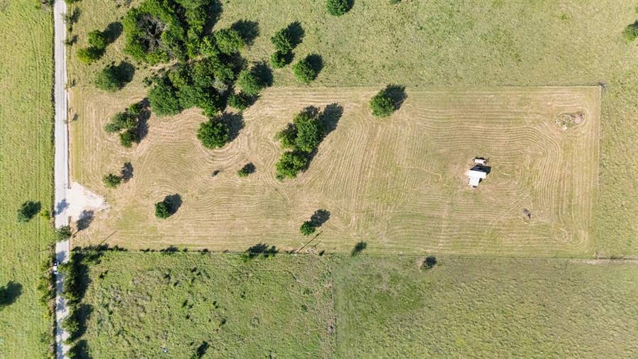 Property photo for 1261 County Road 2735, Decatur, TX
