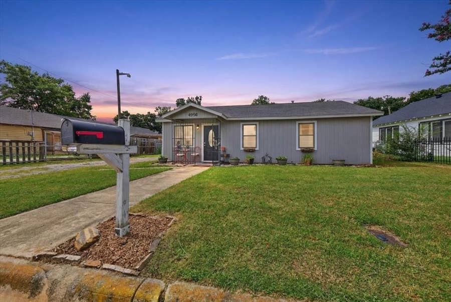Property photo for 4956 Dunbar Street, Fort Worth, TX