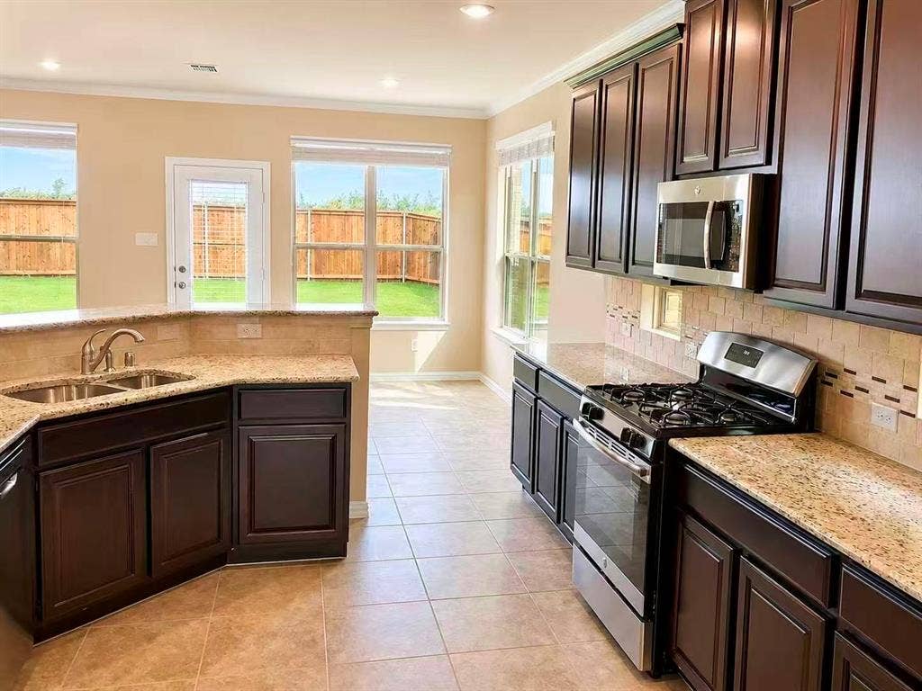 2316 Grant Park Way, Prosper, TX 75078 2316 Grant Park Way, Prosper, TX 75078