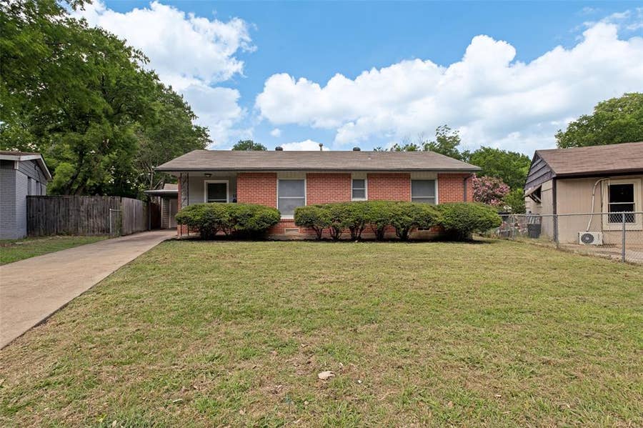 Property photo for 219 Harman Street, Duncanville, TX