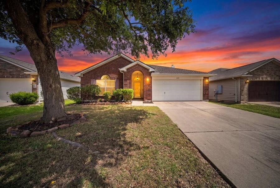 Property photo for 2018 Hickory Trail, Anna, TX