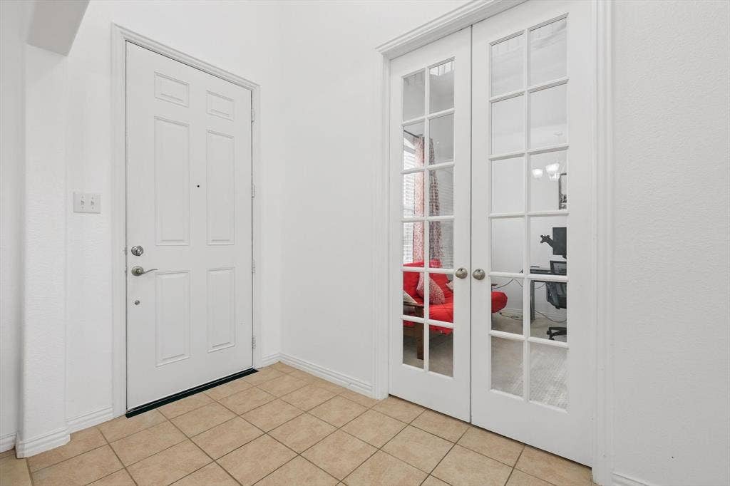 1605 Lisburn Drive, McKinney, TX 75071 1605 Lisburn Drive, McKinney, TX 75071