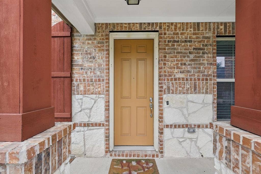 1605 Lisburn Drive, McKinney, TX 75071 1605 Lisburn Drive, McKinney, TX 75071