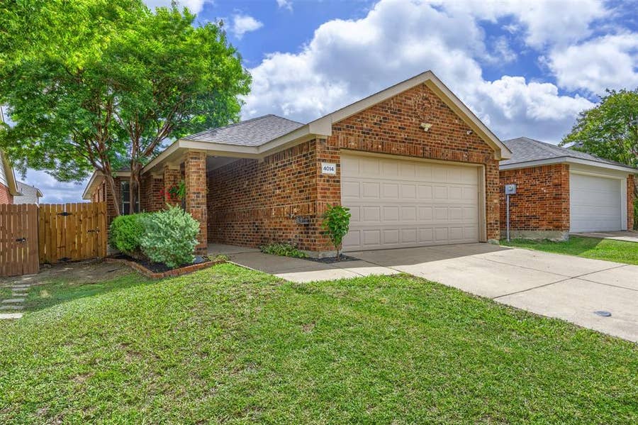Property photo for 4014 Ridgetop Drive, Heartland, TX