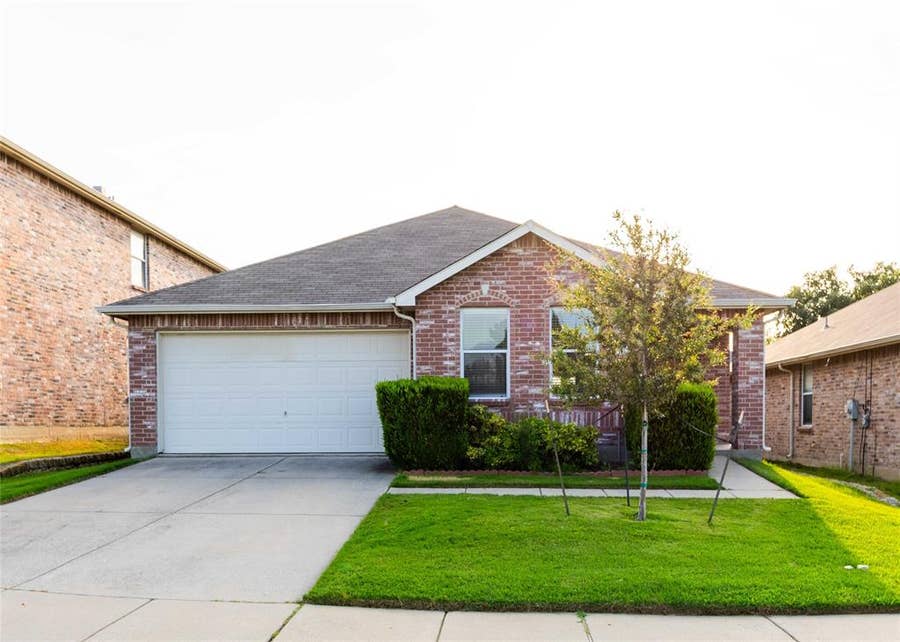 Property photo for 12870 Gillon Drive, Frisco, TX