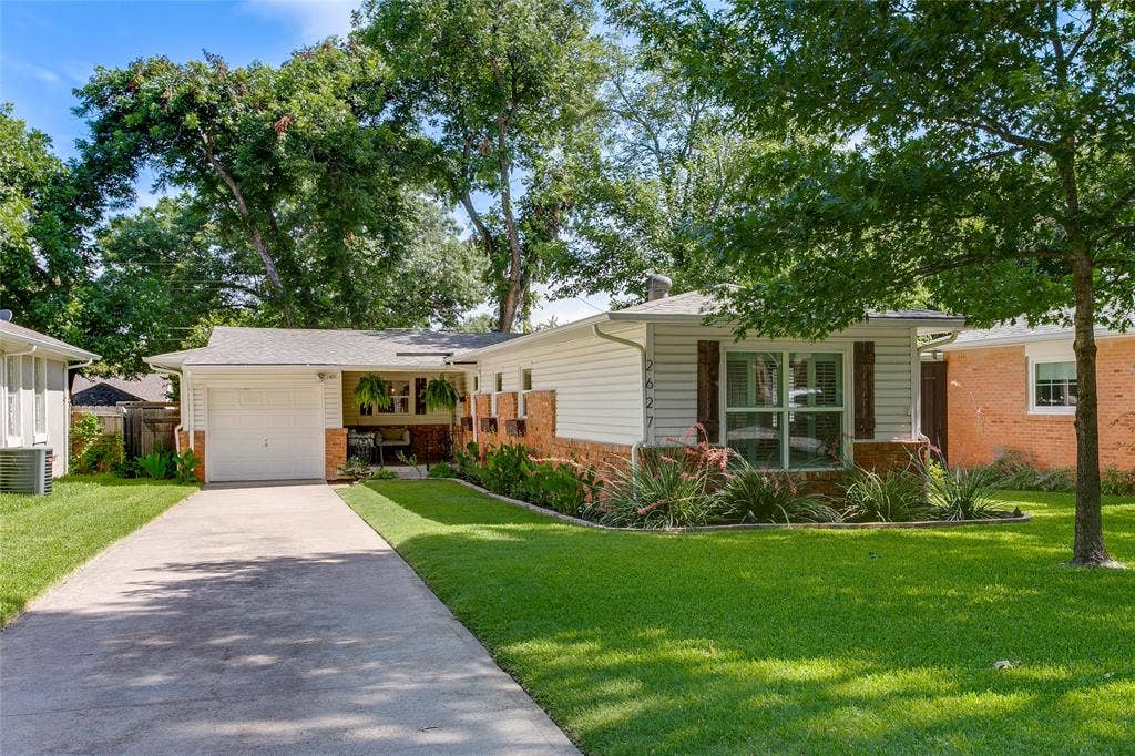 2627 W 10th Street, Dallas, TX 75211 2627 W 10th Street, Dallas, TX 75211