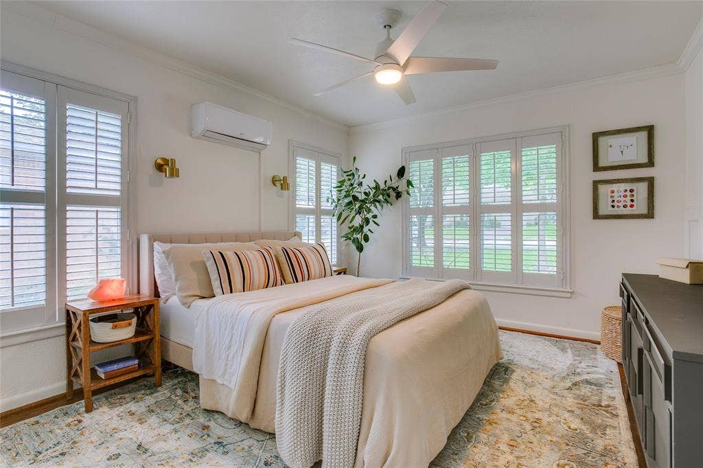 2627 W 10th Street, Dallas, TX 75211 2627 W 10th Street, Dallas, TX 75211