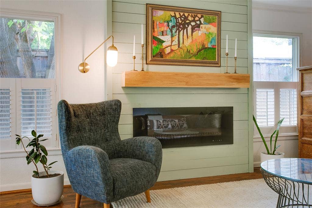 2627 W 10th Street, Dallas, TX 75211 2627 W 10th Street, Dallas, TX 75211