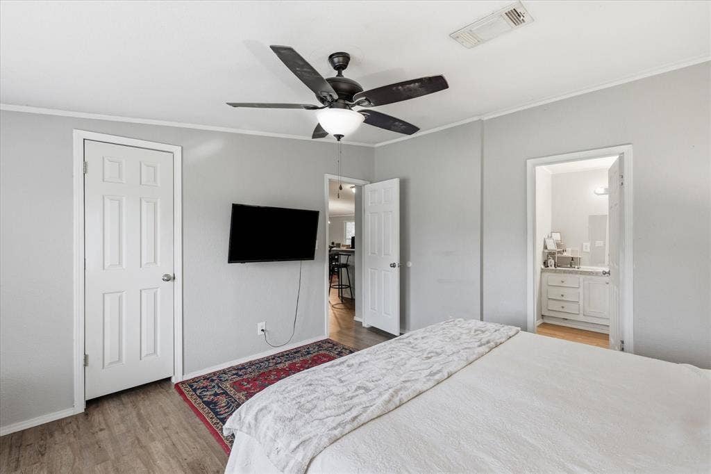 4414 Appletree Court, Granbury, TX 76048 4414 Appletree Court, Granbury, TX 76048