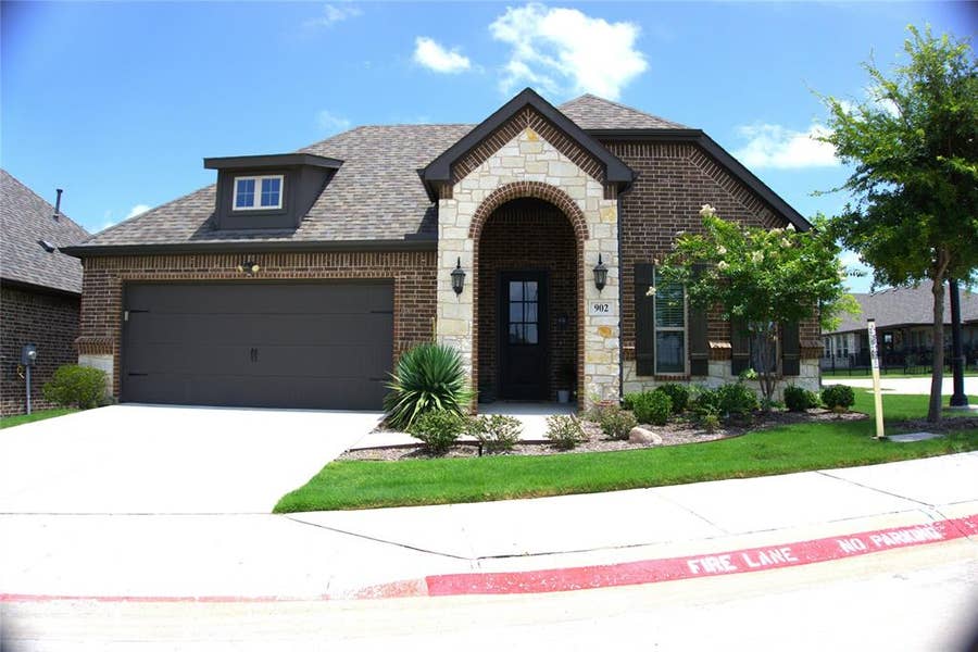 Property photo for 902 Sendera Lane, Rockwall, TX