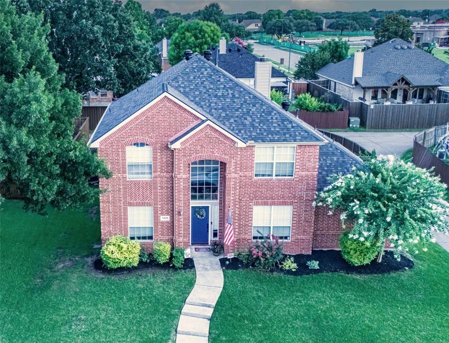 Property photo for 1422 Autumnmist Drive, Allen, TX