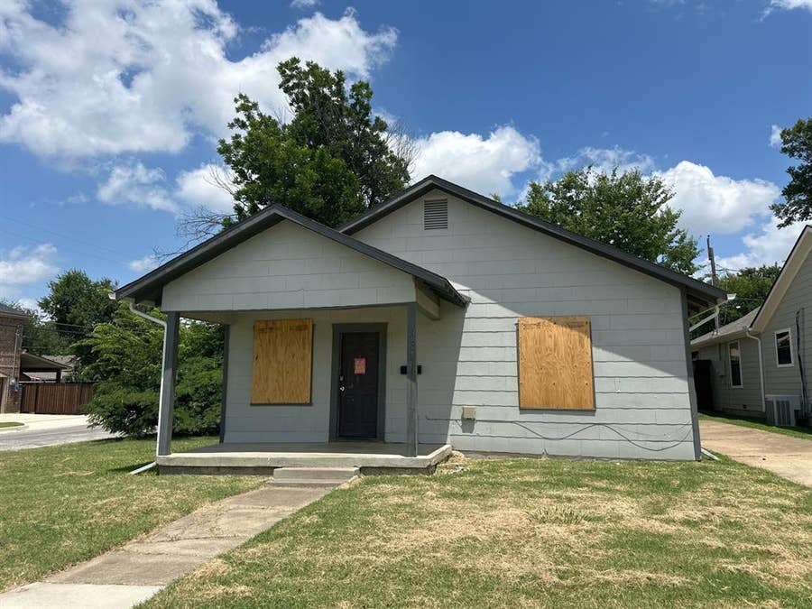 Property photo for 3301 Frazier Avenue, Fort Worth, TX