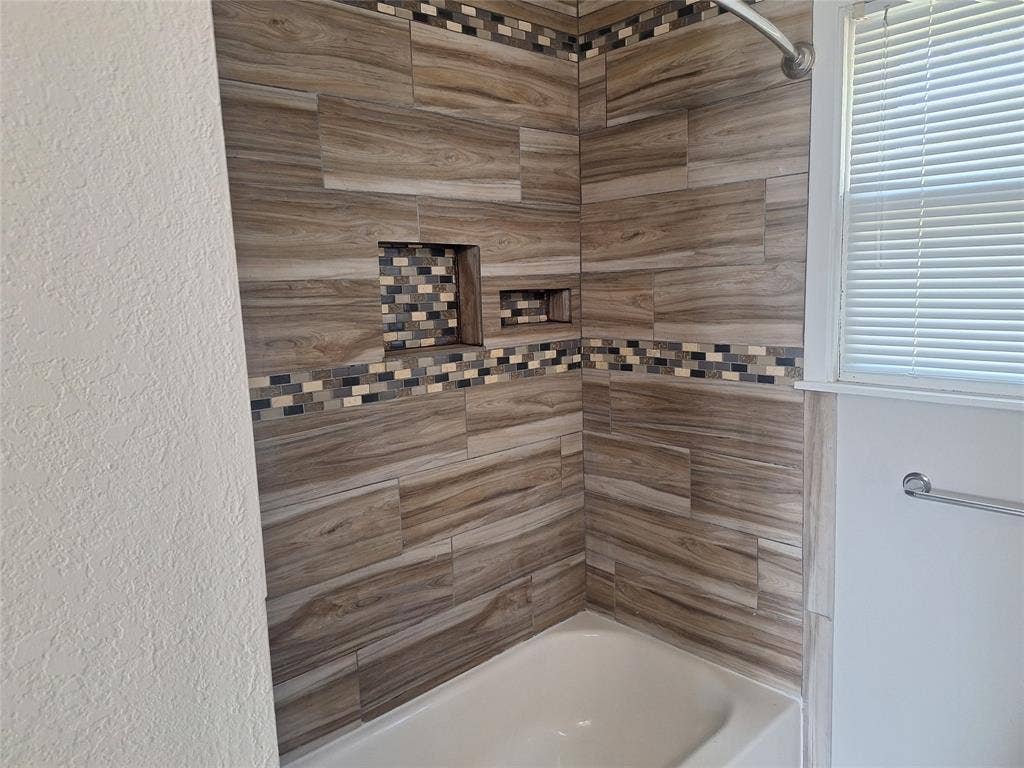 1225 Harrison Lane, Hurst, TX 76053 1225 Harrison Lane, Hurst, TX 76053