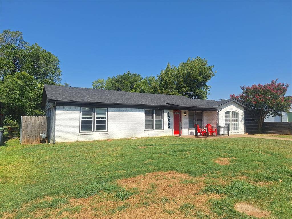 1225 Harrison Lane, Hurst, TX 76053 1225 Harrison Lane, Hurst, TX 76053