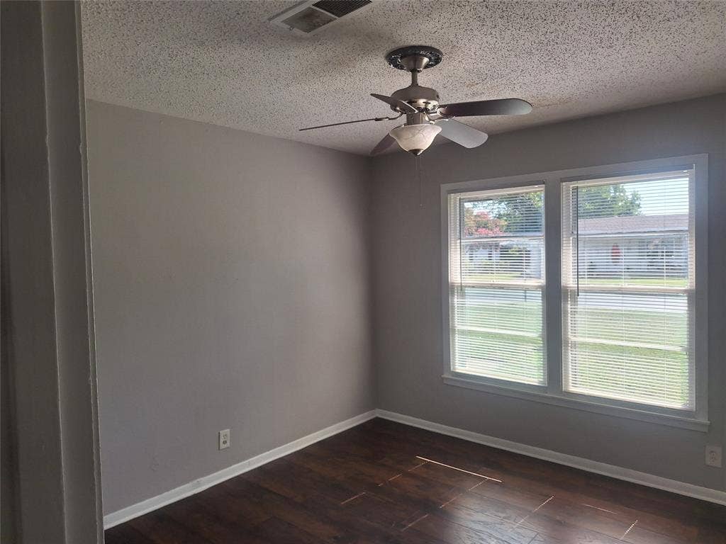 1225 Harrison Lane, Hurst, TX 76053 1225 Harrison Lane, Hurst, TX 76053