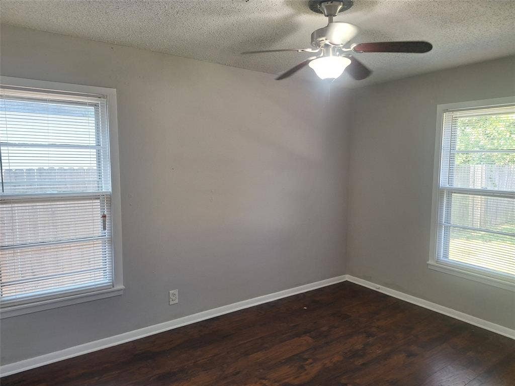 1225 Harrison Lane, Hurst, TX 76053 1225 Harrison Lane, Hurst, TX 76053