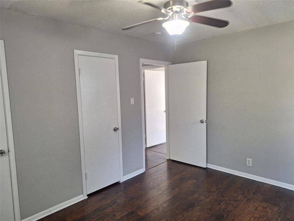 1225 Harrison Lane, Hurst, TX 76053 1225 Harrison Lane, Hurst, TX 76053
