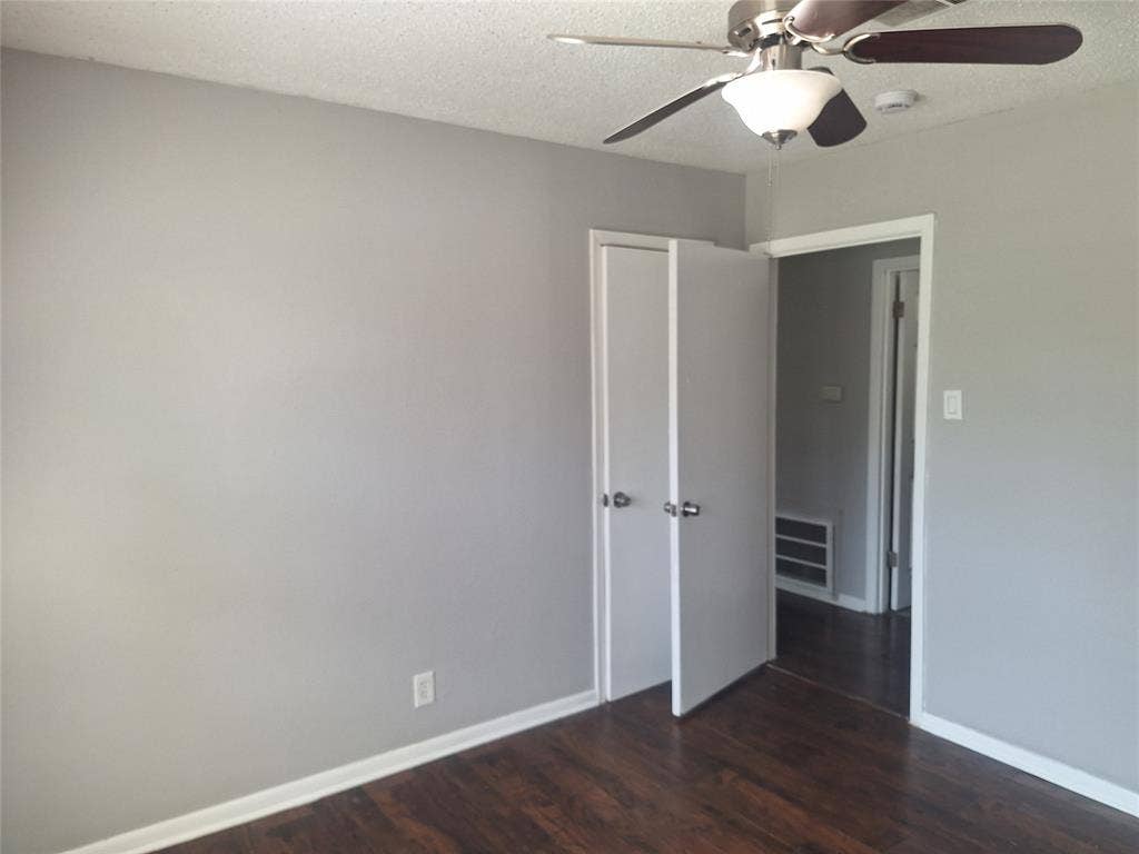 1225 Harrison Lane, Hurst, TX 76053 1225 Harrison Lane, Hurst, TX 76053