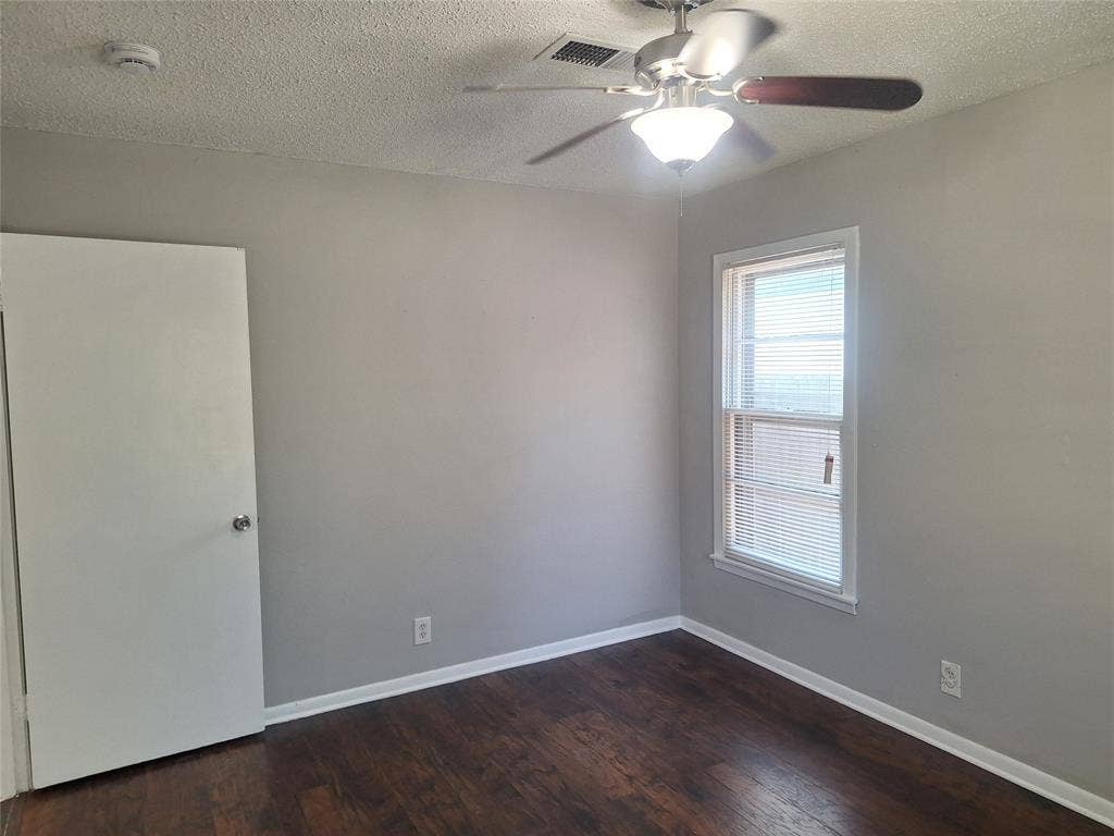 1225 Harrison Lane, Hurst, TX 76053 1225 Harrison Lane, Hurst, TX 76053