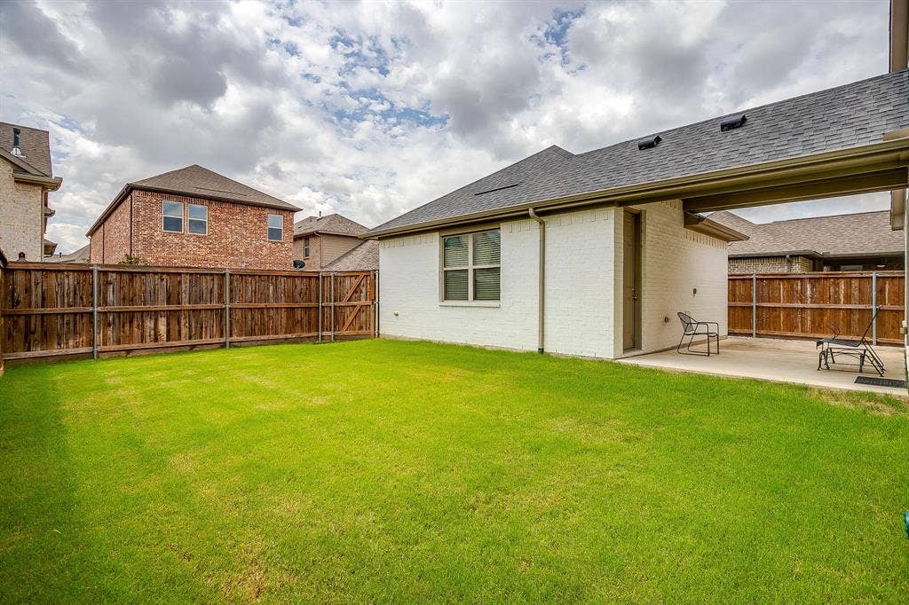 4407 Garnet Jade Drive, Arlington, TX 76005 4407 Garnet Jade Drive, Arlington, TX 76005