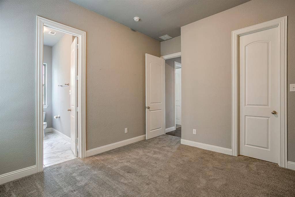 4407 Garnet Jade Drive, Arlington, TX 76005 4407 Garnet Jade Drive, Arlington, TX 76005