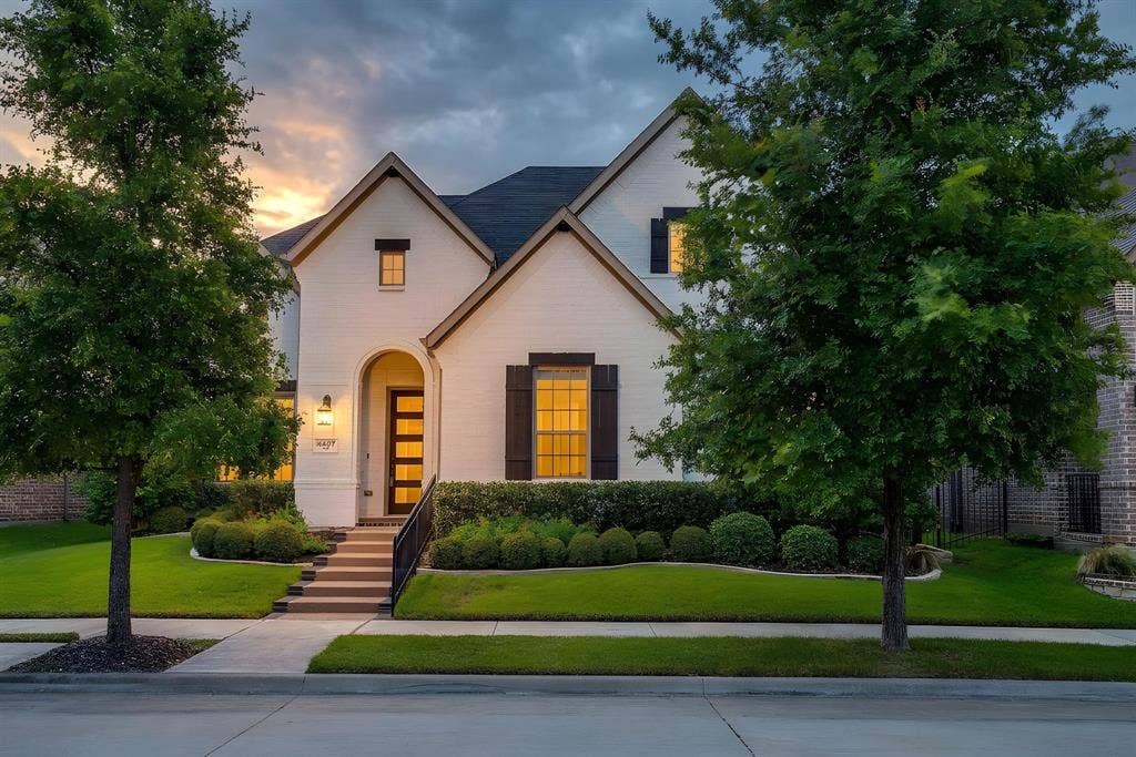 4407 Garnet Jade Drive, Arlington, TX 76005 4407 Garnet Jade Drive, Arlington, TX 76005