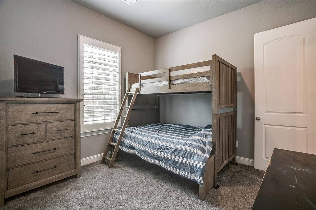 4407 Garnet Jade Drive, Arlington, TX 76005 4407 Garnet Jade Drive, Arlington, TX 76005