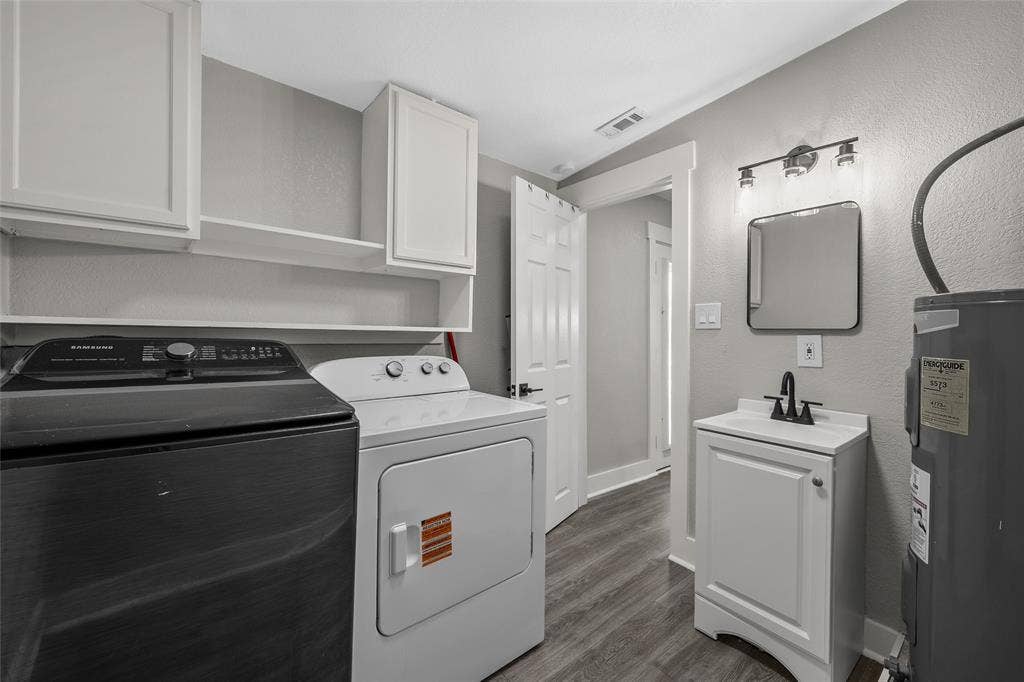 122 Rogers Street, McGregor, TX 76657 122 Rogers Street, McGregor, TX 76657